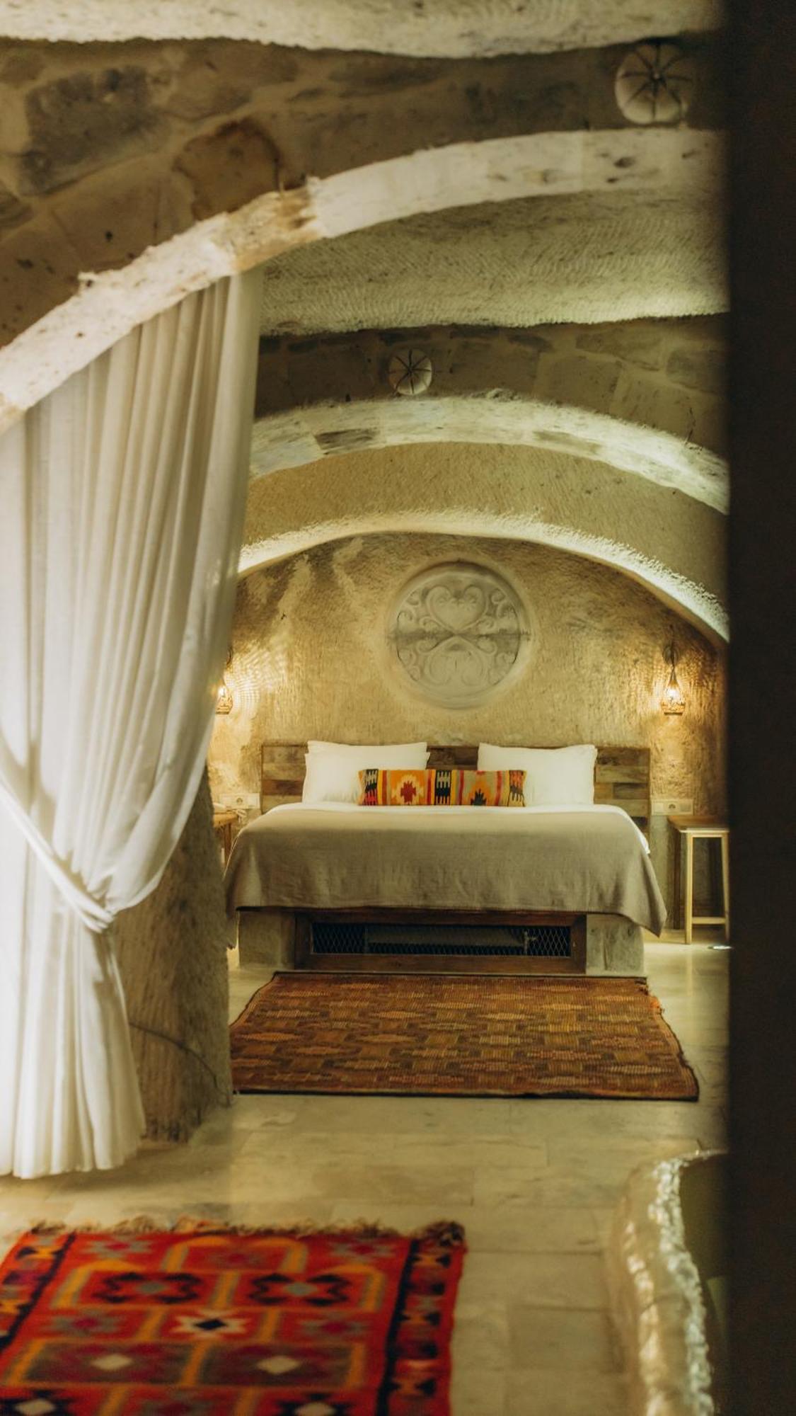 Doda Artisanal Cave - Adults Only -